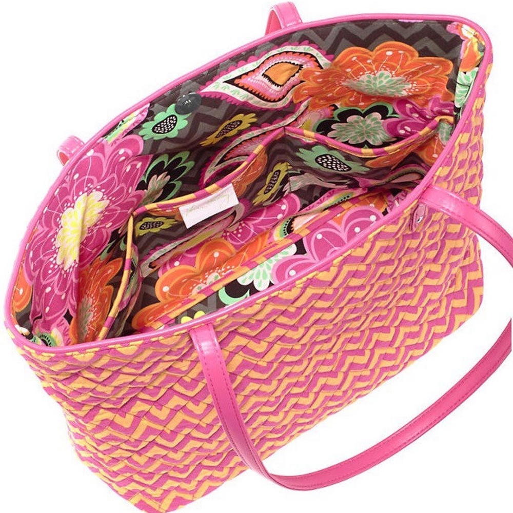 Vera Bradley Ziggy Zag Chevron Day Tote